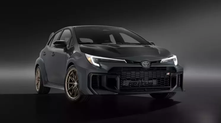 Học theo các hãng siêu xe, Toyota làm điều này với phiên bản đắt nhất từ trước đến nay của dòng Corolla