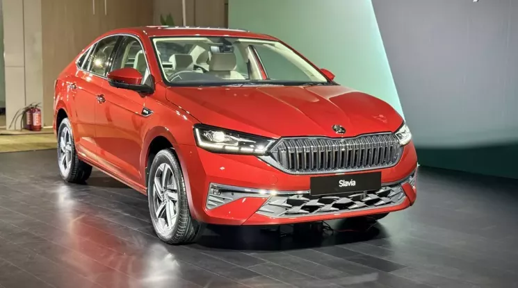 Sedan giá rẻ đang bán ở Việt Nam Skoda Slavia ra mắt phiên bản mới với thiết kế và trang bị nâng cấp