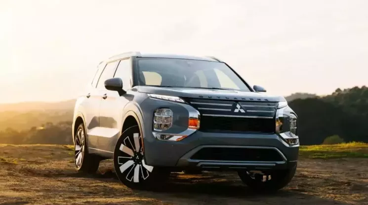 Mitsubishi Outlander thế hệ mới sắp được bán ở Việt Nam, giá dự kiến cao hơn Destinator