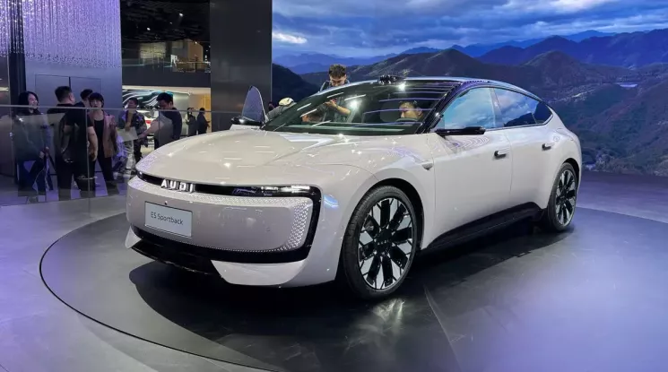 Audi phải dùng đến luật pháp để chặn xe của thương hiệu "gà nhà" AUDI vào thị trường nội địa