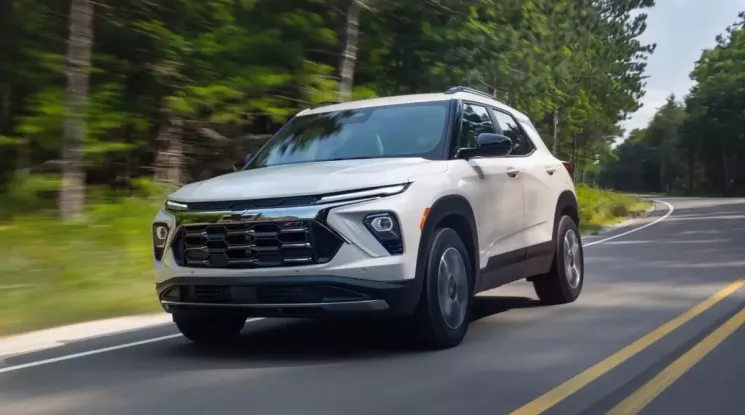 Chevrolet bổ sung công nghệ AI và trang bị tiêu chuẩn mới cho hai mẫu SUV rẻ nhất của mình
