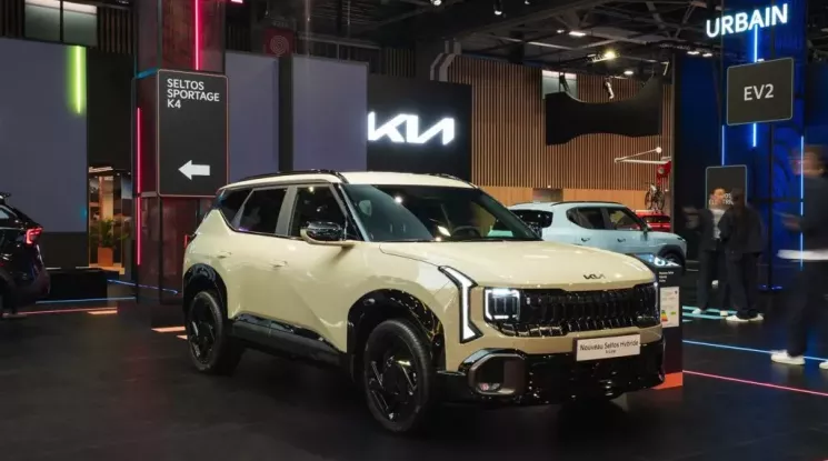 Kia Seltos Hybrid 2027 trình làng với hệ dẫn động 4 bánh e-AWD và tính năng sạc 2 chiều