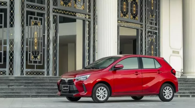 Top 10 ô tô bán kém nhất Việt Nam tháng 9/2026: Toyota Wigo bán kém cả Land Cruiser dù rẻ hơn nhiều