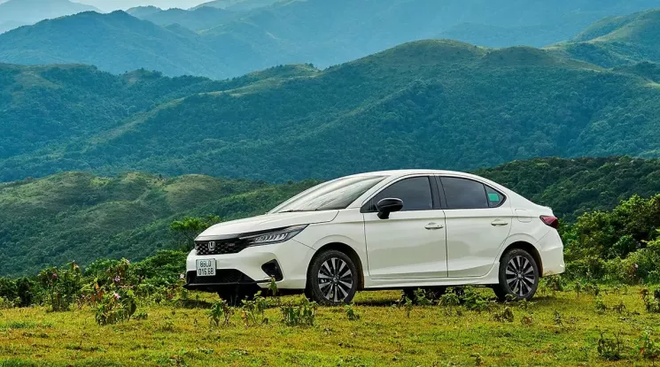 Doanh số sedan hạng B tháng 9/2026: Honda City tăng trưởng mạnh nhất phân khúc, lấy lại vị trí á quân