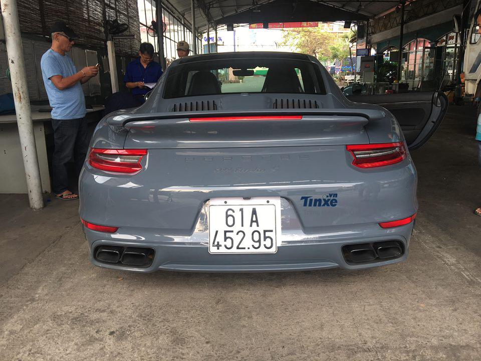 Porsche 911 Turbo S