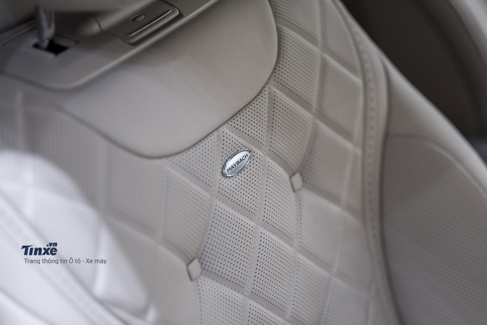 Nội thất cao cấp với ghế bọc da Nappa tích hợp mát xa, sưởi và quạt thông gió