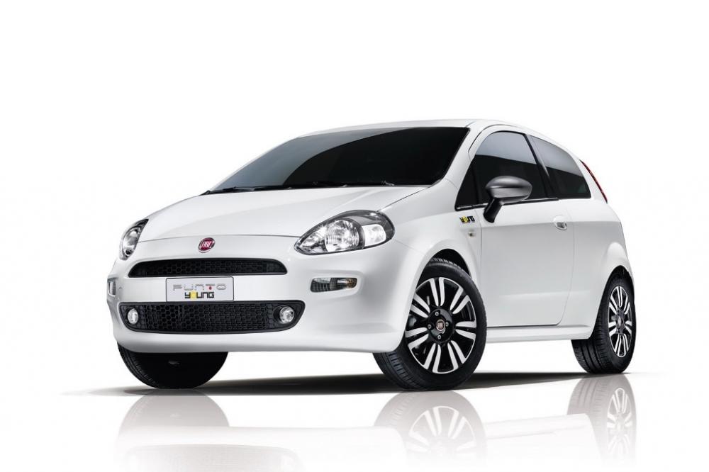 Giá xe Fiat Punto 2022 và ưu đãi mới nhất - Tinxe
