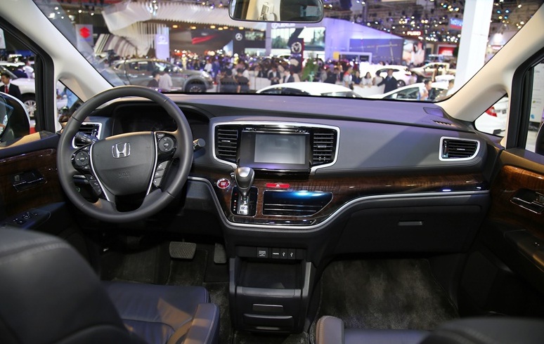 Thiết kế Nội thất của Honda Odyssey