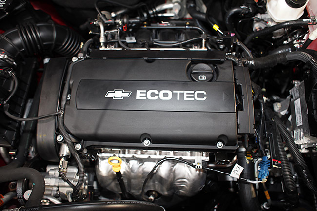 Giá xe Chevroler Orlando - Trang bị Động cơ của Chevrolet Orlando