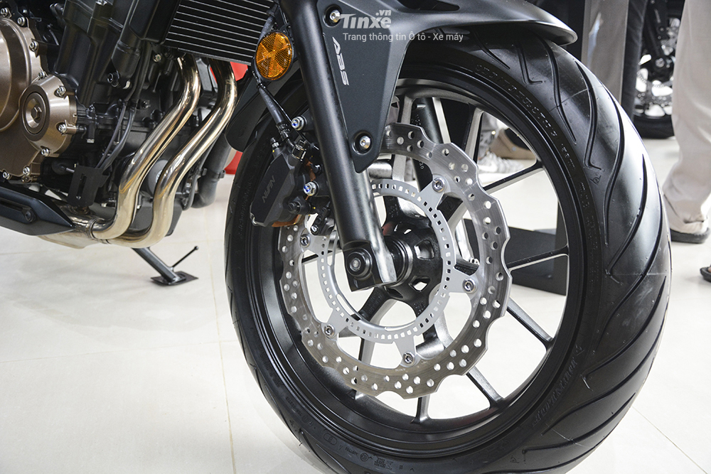 Trang bị Hệ thống treo trước của Honda CB500F 2018 Trang bị Hệ thống treo trước của Honda CB500F 2018