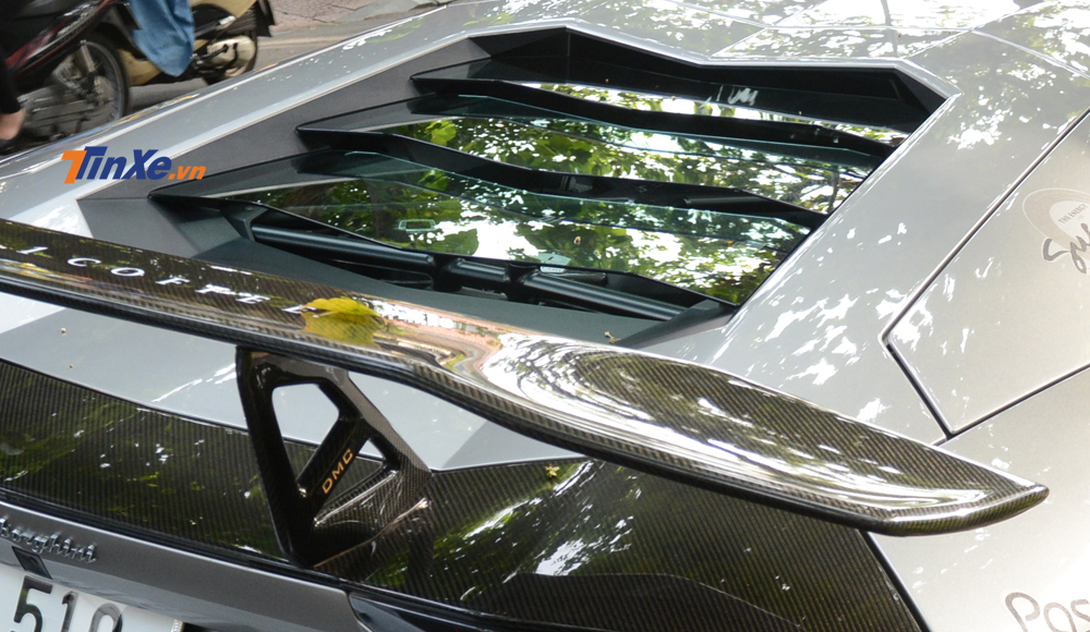 Động cơ V12, dung tích 6.5 lít của Lamborghini Aventador LP700-4 thuộc sở hữu Chủ tịch Trung Nguyên không được độ lại.