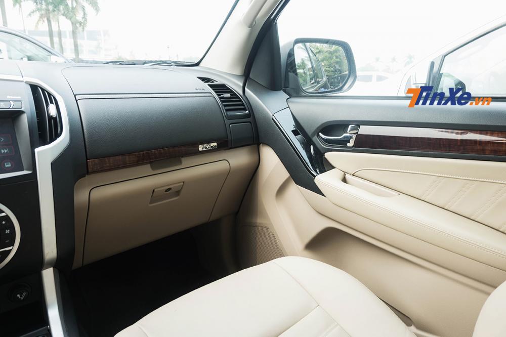 Cảm nhận nhanh Isuzu mu-X 2018: giá “học sinh”, trang bị “phụ huynh” Cảm nhận nhanh Isuzu mu-X 2018: giá “học sinh”, trang bị “phụ huynh”