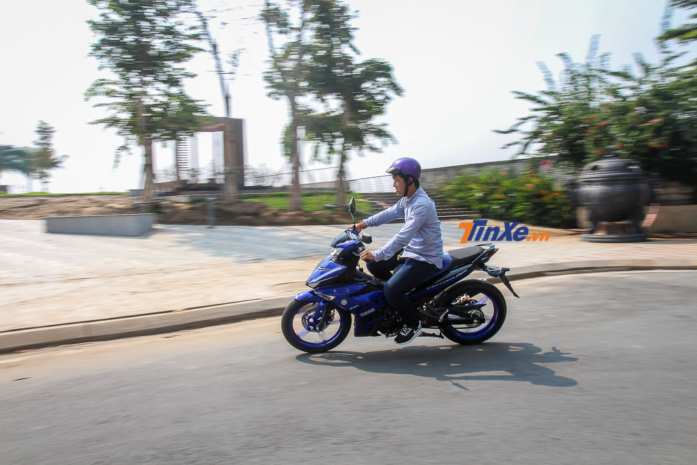 Yamaha Exciter 150 2019 chỉ là bản nâng cấp giữa vòng đời nên không được trang bị động cơ mới như kỳ vọng Yamaha Exciter 150 2019 chỉ là bản nâng cấp giữa vòng đời nên không được trang bị động cơ mới như kỳ vọng
