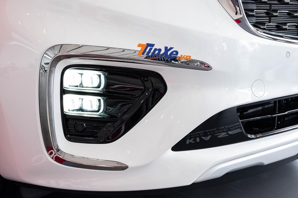 Đánh giá nhanh Kia Sedona 2018: thêm tiền thêm sang