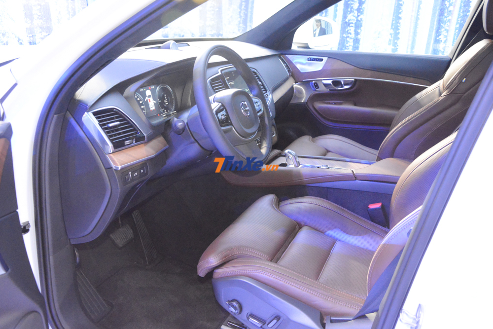 Volvo XC90 Excellence được trang bị nhiều tính năng an toàn cao cấp Volvo XC90 Excellence được trang bị nhiều tính năng an toàn cao cấp