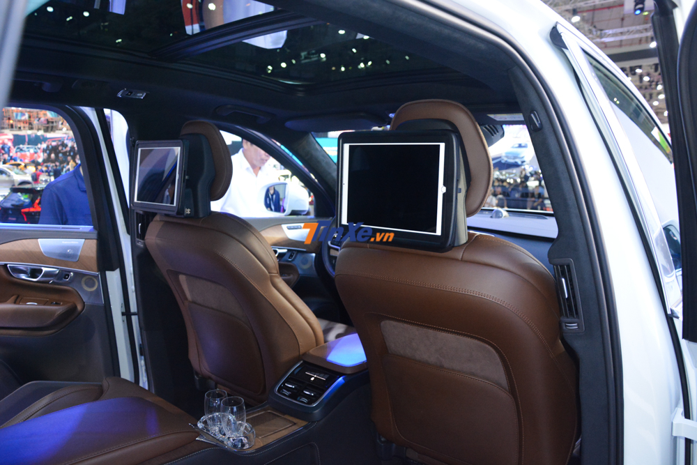 Volvo đã biến nội thất chiếc XC90 Excellence bước vào thế giới của những chiếc SUV hạng sang Volvo đã biến nội thất chiếc XC90 Excellence bước vào thế giới của những chiếc SUV hạng sang