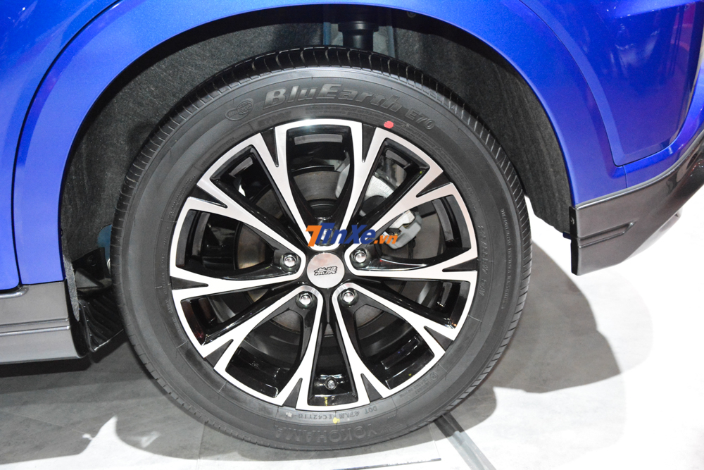 Bộ la-zăng hợp kim 17 inch thửa riêng cho phiên bản Honda HR-V Mugen