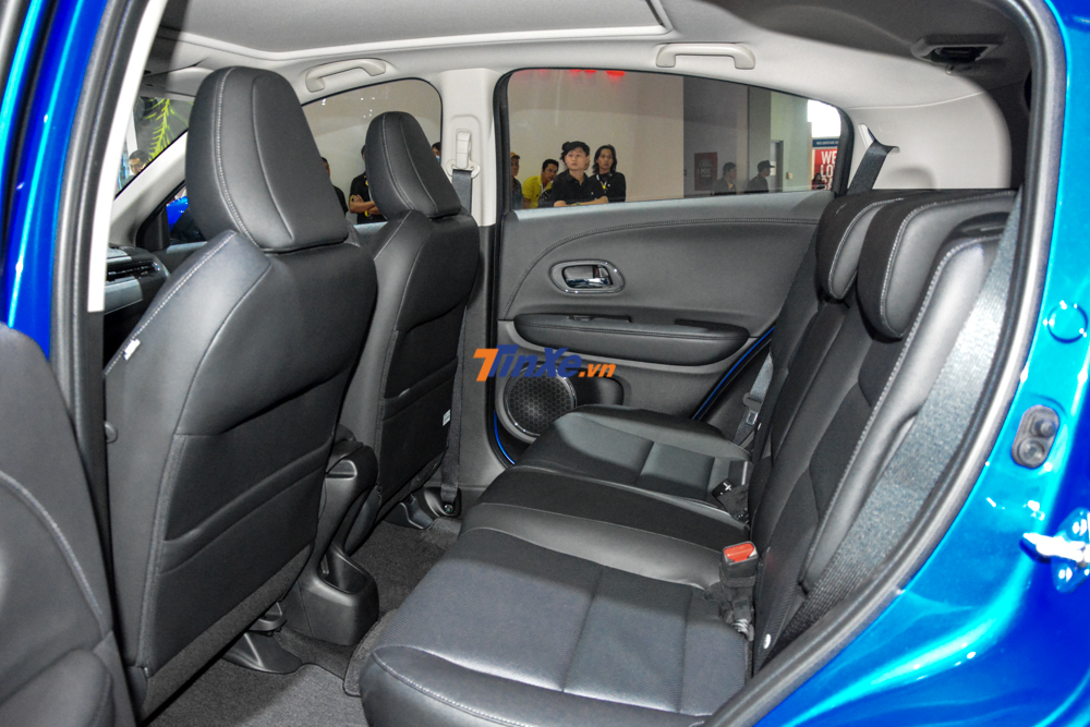 Ngoài những thay đổi nhỏ ở nội thất, Honda HR-V độ Mugen không được trang bị thêm gì