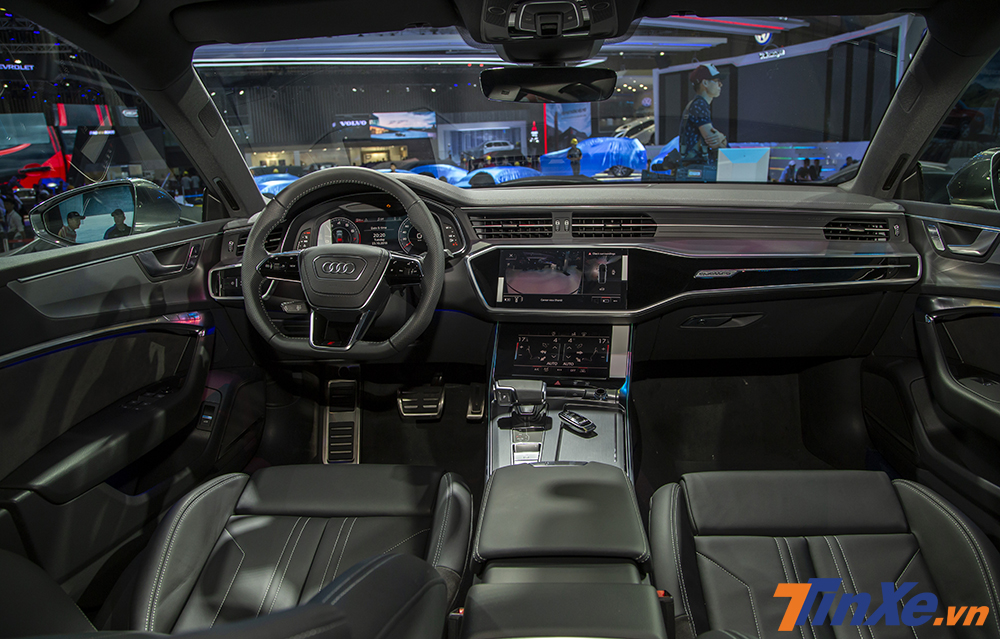 Thiết kế nội thất đơn giản, hiện đại và rất liền mạch bên trong Audi A7 Sportback.