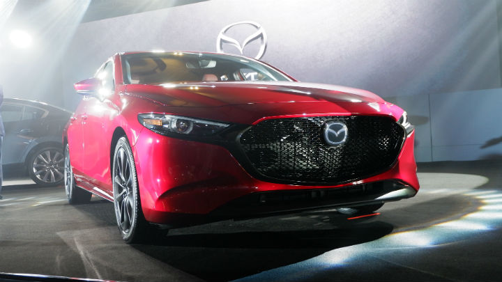 Mazda3 2019 màu đỏ