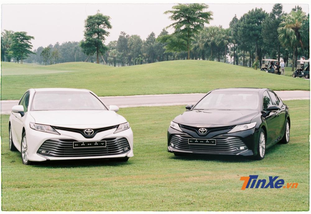 Toyota Camry 2019 chính thức được ra mắt ngày 23/4 với giá niêm yết lần lượt là 1,029 tỷ và 1,235 tỷ đồng cho 2 phiên bản 2.0G và 2.5Q