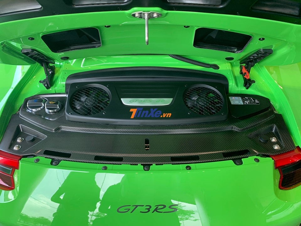 Siêu xe Porsche 911 GT3 RS đời 2019 có công suất động cơ tăng 20 mã lực lên mức 520 mã lực Siêu xe Porsche 911 GT3 RS đời 2019 có công suất động cơ tăng 20 mã lực lên mức 520 mã lực