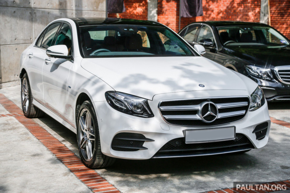 Mercedes-Benz E350 2019 đã được các đại lý mở cọc trước đó nhưng số lượng xe không có nhiều, hiện đã bị đặt hết Mercedes-Benz E350 2019 đã được các đại lý mở cọc trước đó nhưng số lượng xe không có nhiều, hiện đã bị đặt hết