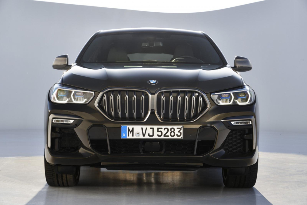 Cận cảnh thiết kế đầu xe của BMW X6 2020