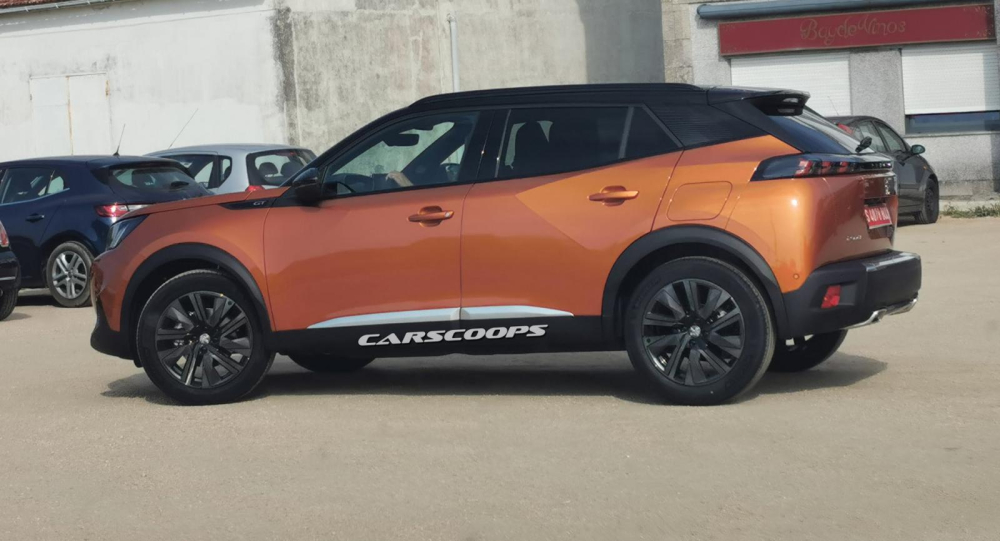 Sườn xe của Peugeot 3008 2020 cũng có một số điểm mới