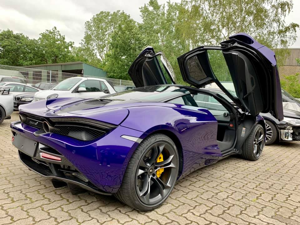 Ngoài màu cam, đỏ Memphis và trắng Glacier, thời gian sắp tới, các đại gia Việt sẽ có thêm McLaren 720S mang màu tím