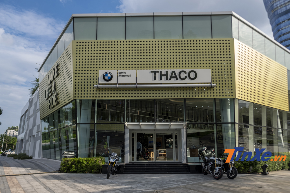 Showroom BMW Motorrad với những mẫu xe hai bánh mới nhất. Showroom BMW Motorrad với những mẫu xe hai bánh mới nhất.