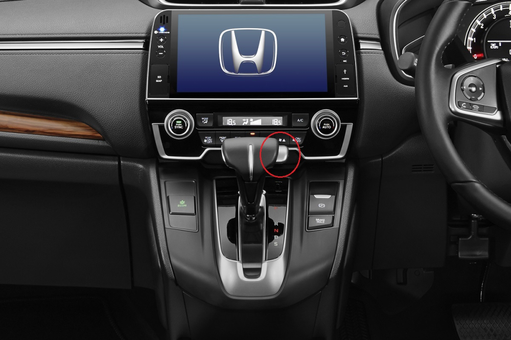 Chốt an toàn trên cần số của Honda CR-V tại Indonesia Chốt an toàn trên cần số của Honda CR-V tại Indonesia