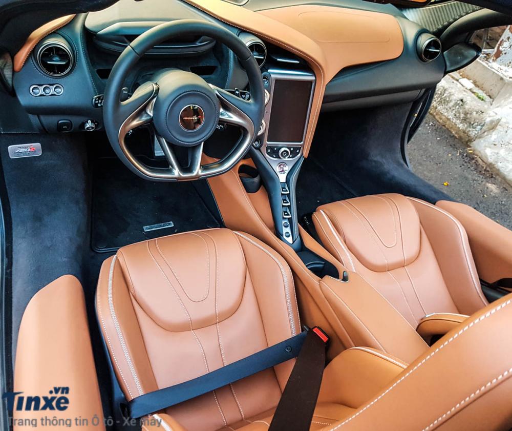 Nội thất siêu xe McLaren 720S đầu tiên về Việt Nam