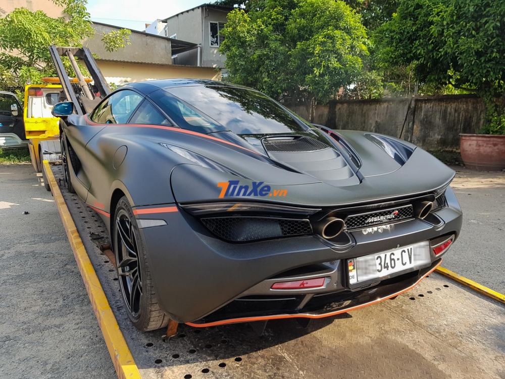 McLaren 720S đầu tiên về Việt Nam đeo biển kiểm soát CV