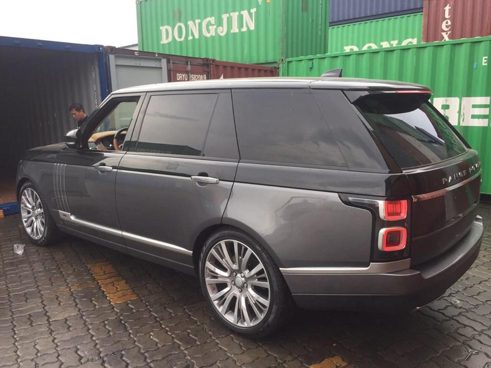 Số lượng dòng xe Range Rover SVAutobiography 2019 tại Việt Nam không quá 5 chiếc