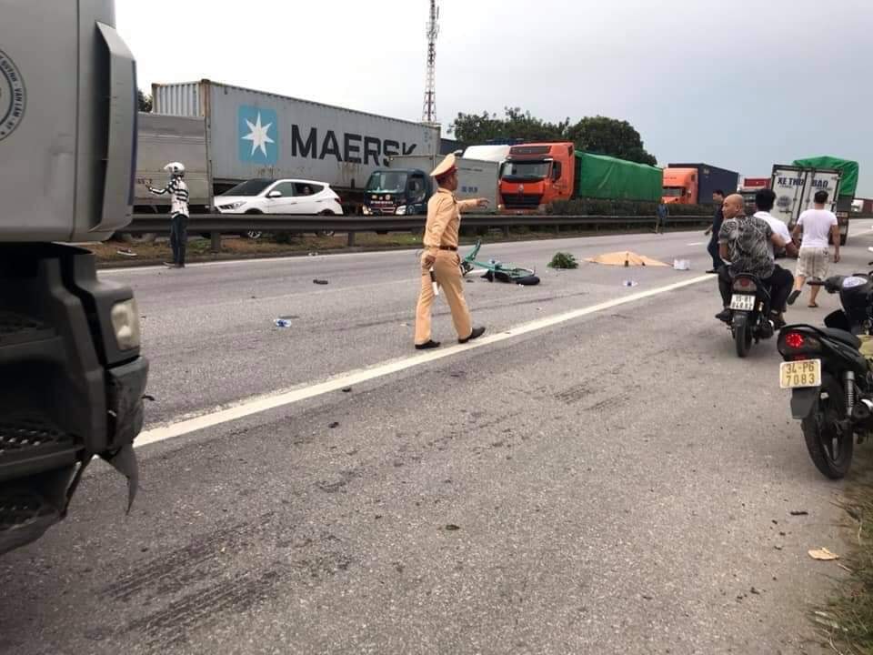 Hiện trường vụ tai nạn xảy ra vào cùng vị trí nhưng trước đó 1 tiếng