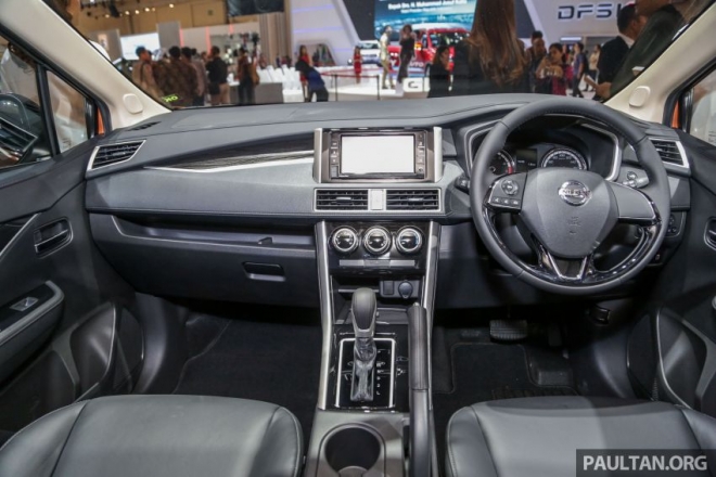 Nội thất của Nissan Livina 2019 có nhiều nét tương đồng với Mitsubishi Xpander Nội thất của Nissan Livina 2019 có nhiều nét tương đồng với Mitsubishi Xpander