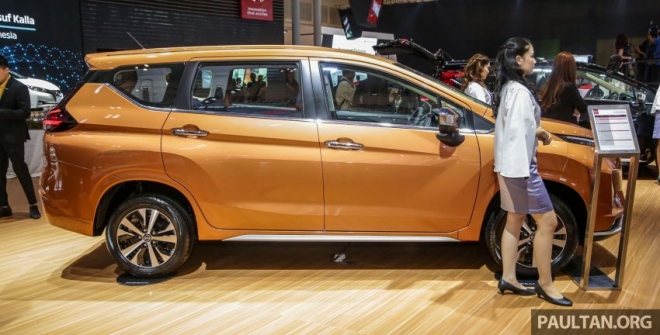Thân xe được sửa đổi nhưng vẫn bắt gặp một số đường nét quen thuộc giống Mitsubishi Xpander Thân xe được sửa đổi nhưng vẫn bắt gặp một số đường nét quen thuộc giống Mitsubishi Xpander