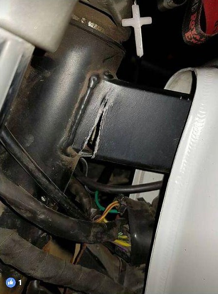 Một số trường hợp khung xe rời khỏi cổ phốt được chia sẻ lên các cộng đồng Royal Enfield Một số trường hợp khung xe rời khỏi cổ phốt được chia sẻ lên các cộng đồng Royal Enfield