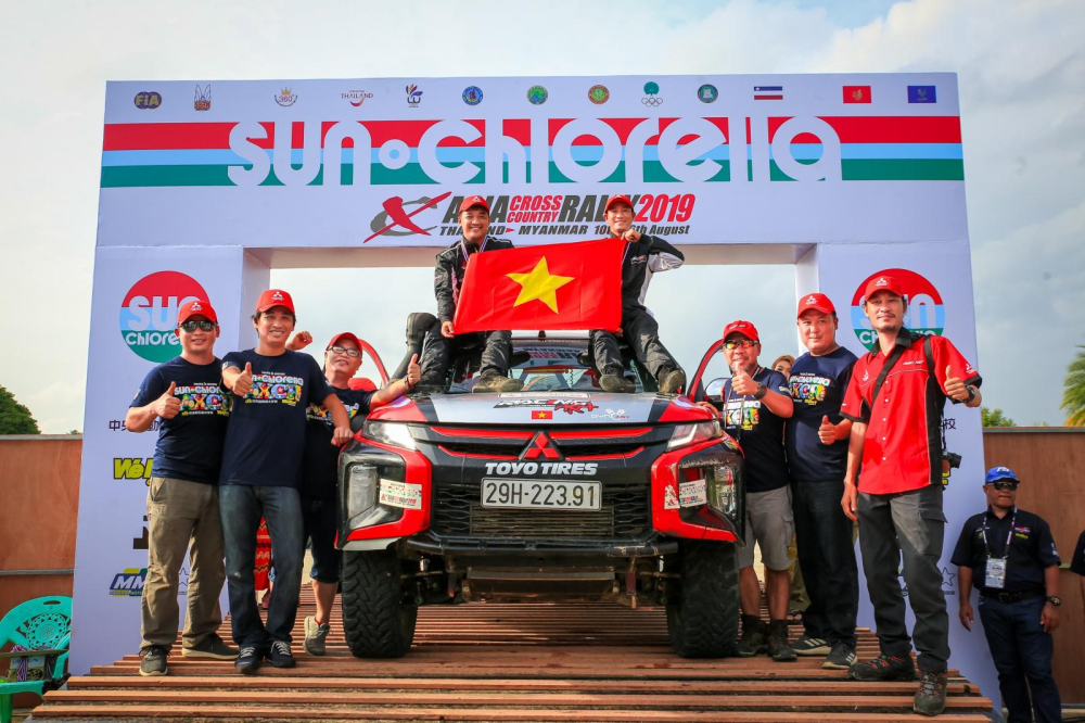 Lần đầu tiên tham gia sân chơi quốc tế, Racing AKA đã gặt hái được thành tích không hề tệ Lần đầu tiên tham gia sân chơi quốc tế, Racing AKA đã gặt hái được thành tích không hề tệ