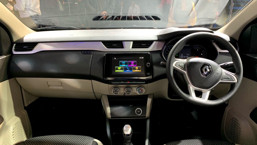 Renault Triber 2019 được trang bị khá ổn về mặt tiện nghi Renault Triber 2019 được trang bị khá ổn về mặt tiện nghi
