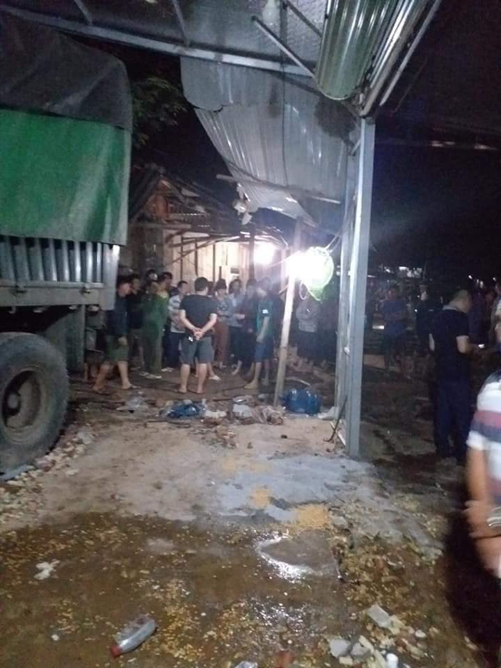 Hiện trường vụ tai nạn tối ngày 2/9 tại Sơn La