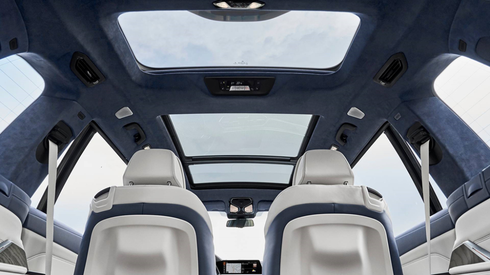 BMW sẽ không gây thất vọng cho những ai có điều kiện bỏ số tiền này ra để sở hữu nó BMW X7
