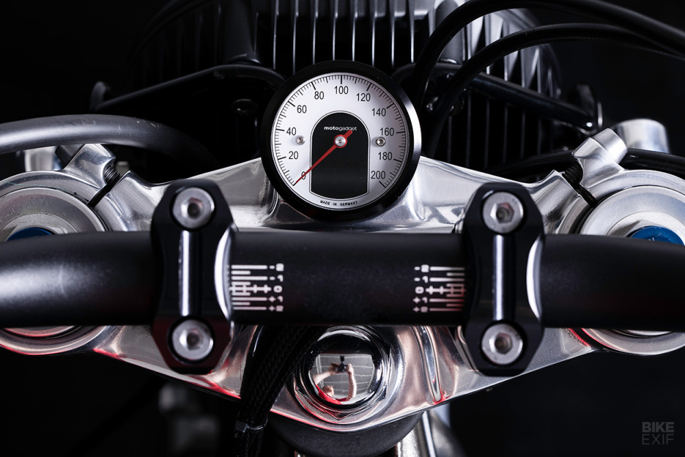 Triumph Thruxton độ