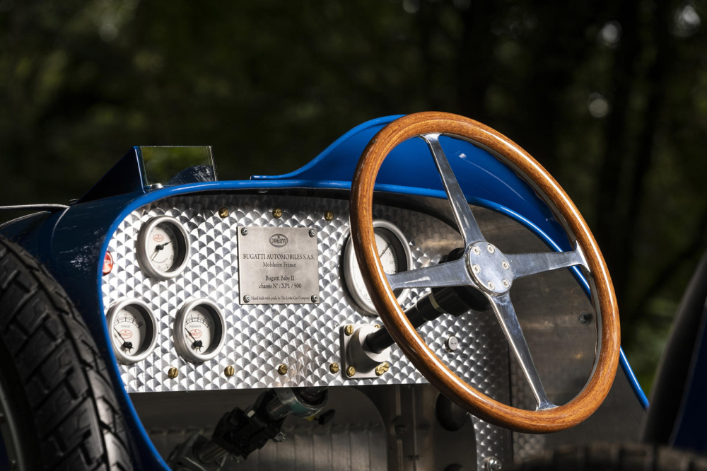 Hệ thống lái đậm chất cổ điển của Bugatti Baby II