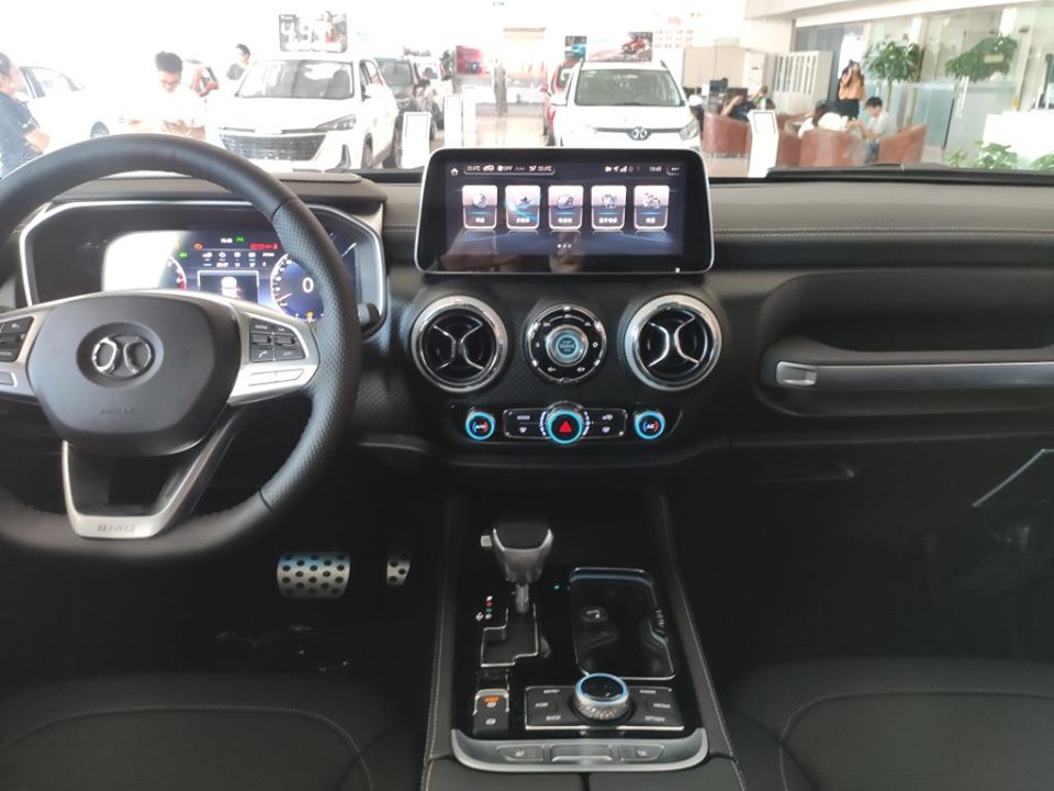 Nội thất bên trong BAIC BJ40 70 Anniversary Edition Nội thất bên trong BAIC BJ40 70 Anniversary Edition
