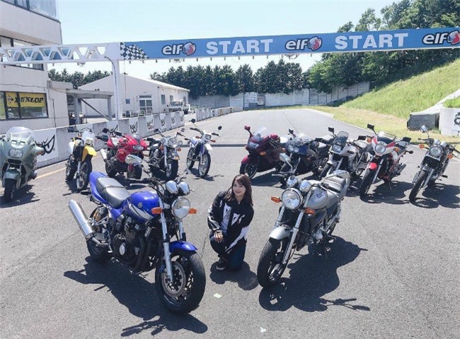 Vui thích bên dàn xe Honda Vui thích bên dàn xe Honda