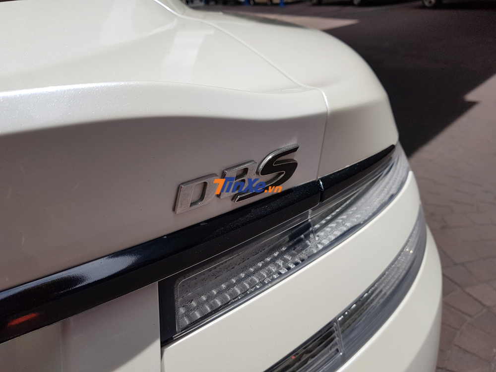 Động cơ V12 sẽ mang đến cho siêu xe Aston Martin DBS đời cũ công suất tối đa 510 mã lực và mô-men xoắn cực đại 570 Nm