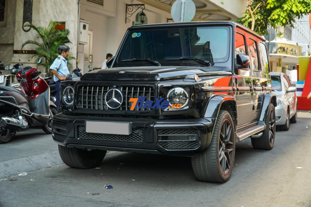 Đây là ngoại hình nguyên bản của chiếc SUV hạng sang Mercedes-AMG G63 Edition 1 độ body kit của Brabus 800 Widestar