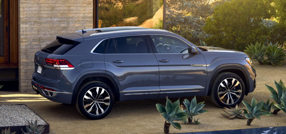 VW Atlas Cross Sport 2020 là phiên bản SUV Coupe phát triển từ mẫu Atlas mang thiết kế SUV